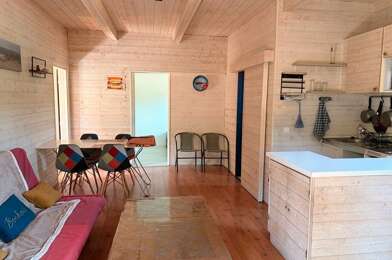Maison  970 €