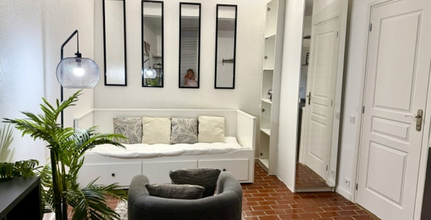 Studio — photo 1