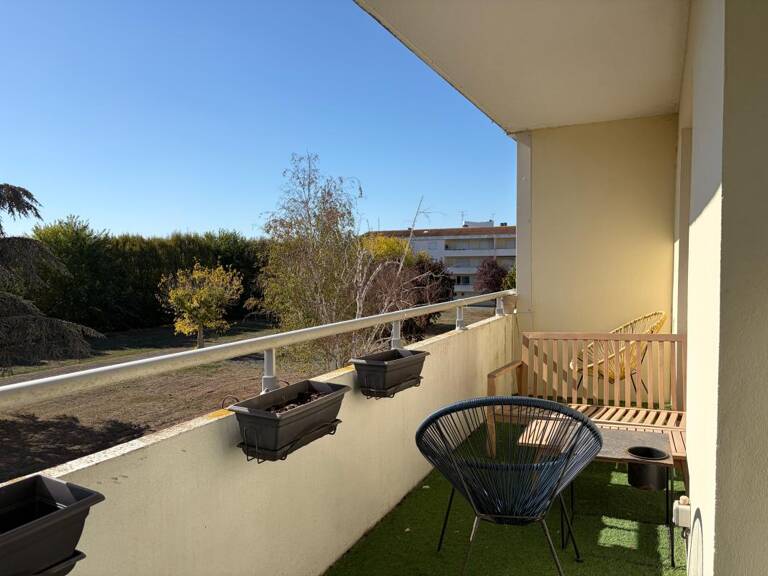 Appartement 4 pièces de 90 m² avec balcon et garage – Rochefort — photo 1