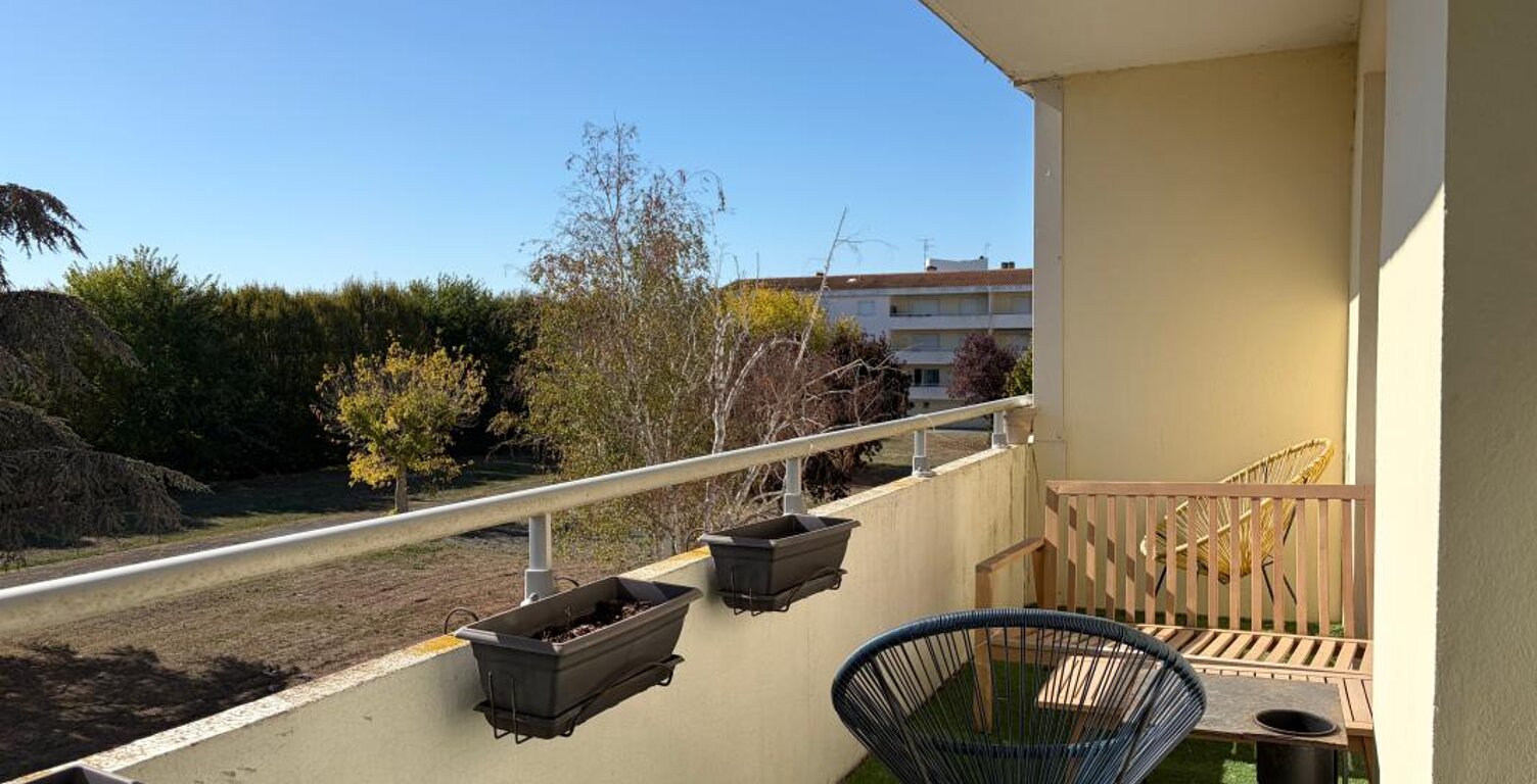 Appartement 4 pièces de 90 m² avec balcon et garage – Rochefort — photo 1