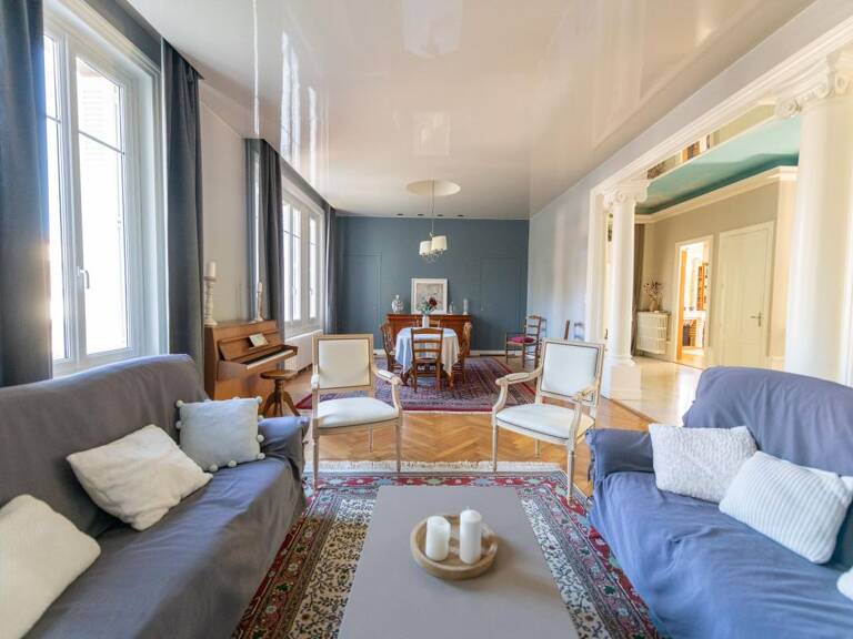 Maison bourgeoise de 430m² avec maison de gardien — photo 1