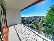 Exclusivité ORPI: rue Jeanne D'arc à Nancy un spacieux appartement T5 traversant de 96 m² au calme avec terrasse — photo 3