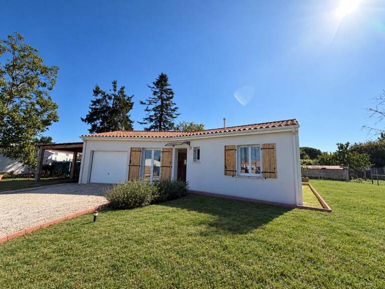 Maison À Vendre ST SIMON DE PELLOUAILLE — photo 1