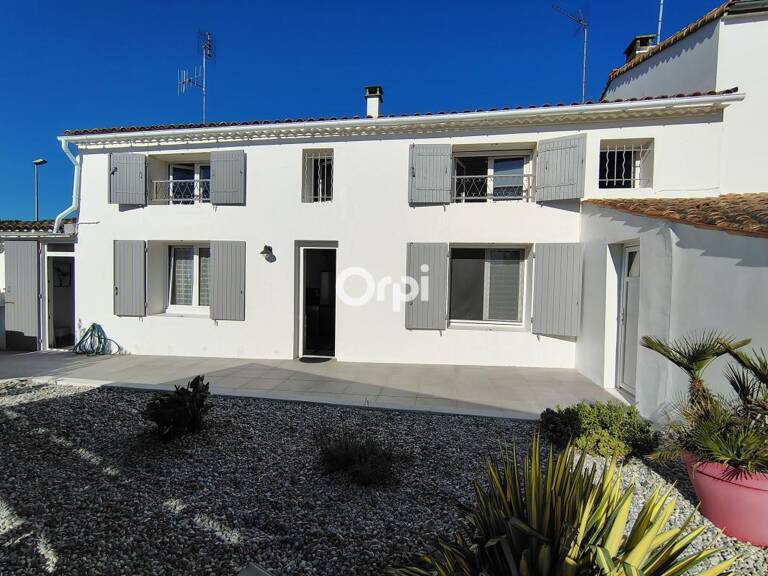 Breuillet – Charmante maison en pierre de 119 m² — photo 1