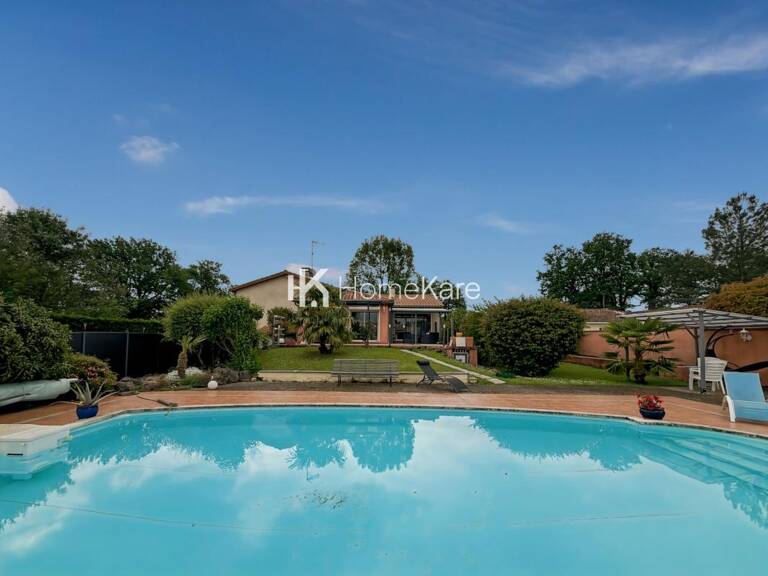 Villa avec dépendances et piscine — photo 1