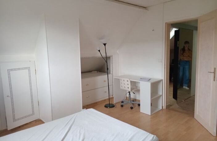 Maison de 100m2 à louer sur Saint-Rémy-lès-Chevreuse — photo 2