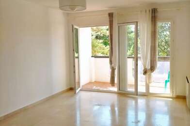 Appartement 5 pièces 1300 €