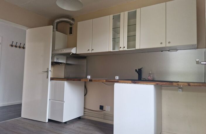 Appartement de 81m2 à louer sur Bordeaux — photo 3