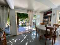 Uzès 4km, maison de plain-pied 130 m² sur terrain clos de 1 350 m², calme, piscine, garage — photo 3