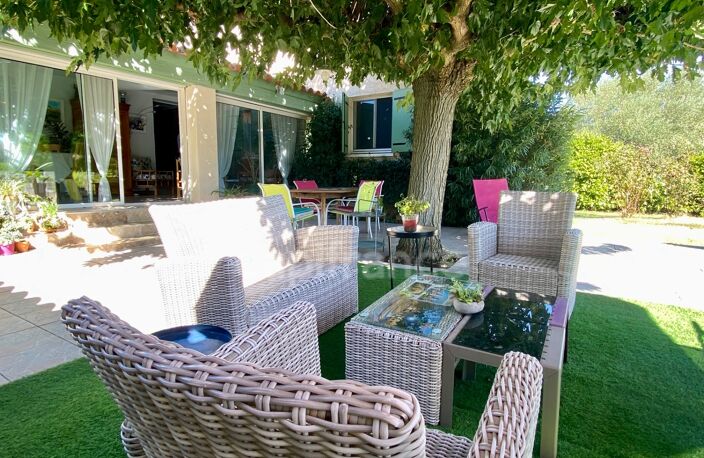 Uzès 4km, maison de plain-pied 130 m² sur terrain clos de 1 350 m², calme, piscine, garage — photo 5