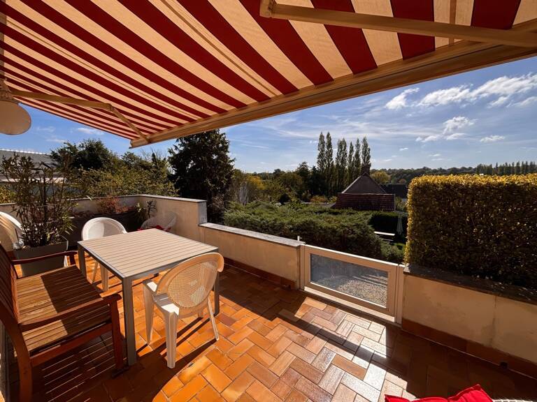 🏡 À VENDRE – Maison familiale de 198M² avec terrain de 1143 m² à Longueville, à 5 km de Granville et 3 km des plages — photo 1