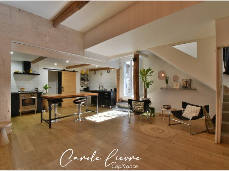 Maison 4 pièces avec terrasse + cour et garage — photo 1
