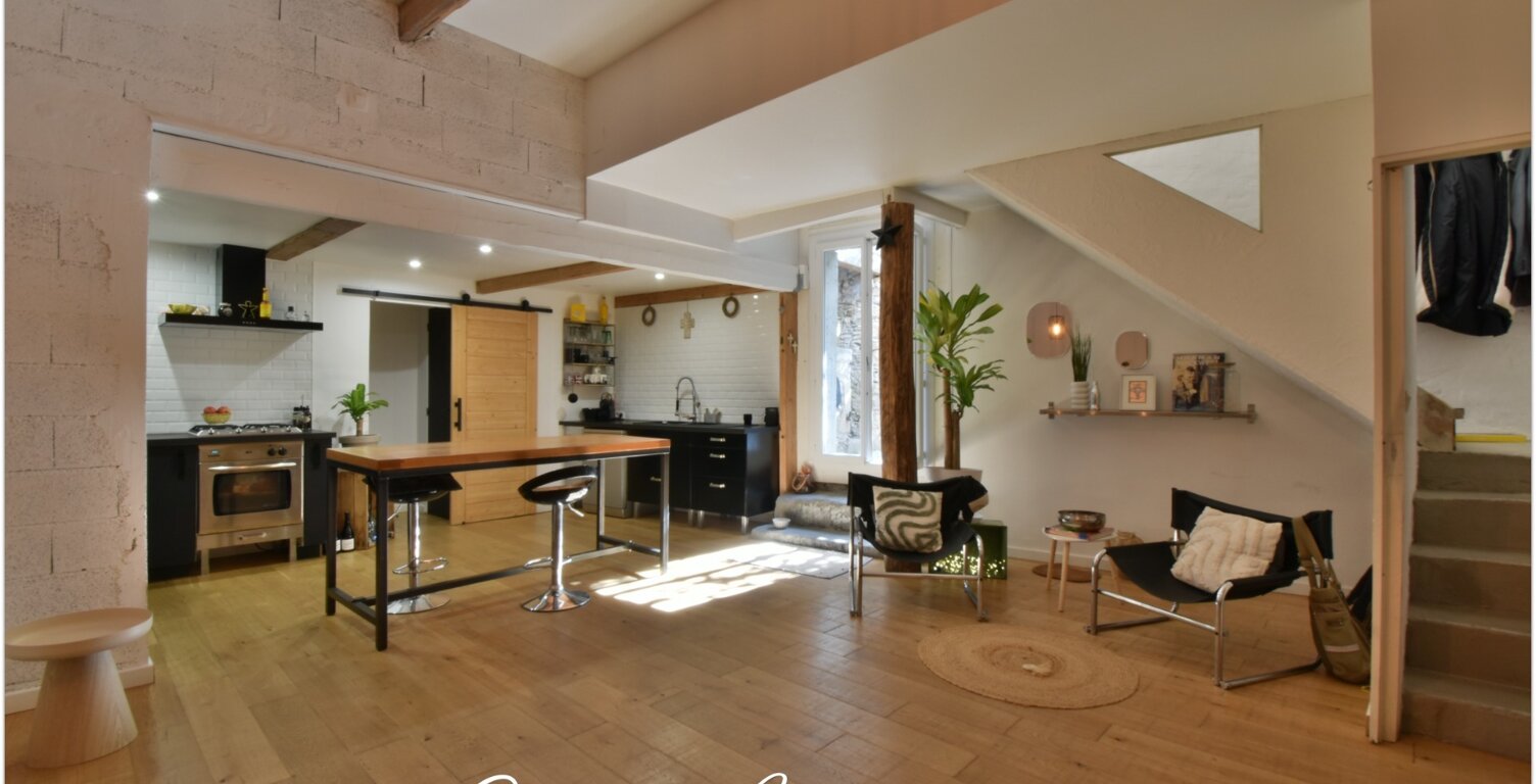 Maison 4 pièces avec terrasse + cour et garage — photo 1
