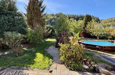 À VENDRE – Authentique corps de ferme T7 -210m²- rénové avec jardin et vue sur les Vosges – — photo du bien