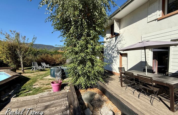 À VENDRE –PROCHE DE BELFORT- Authentique corps de ferme T7 -210m²- rénové avec jardin et vue sur les Vosges – — photo 2