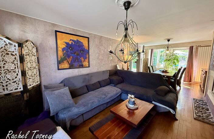 À VENDRE –PROCHE DE BELFORT- Authentique corps de ferme T7 -210m²- rénové avec jardin et vue sur les Vosges – — photo 3