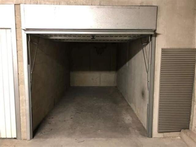 À VENDRE – BOX DE STOCKAGE INDIVIDUEL SÉCURISÉ DE 11 M² — photo du bien