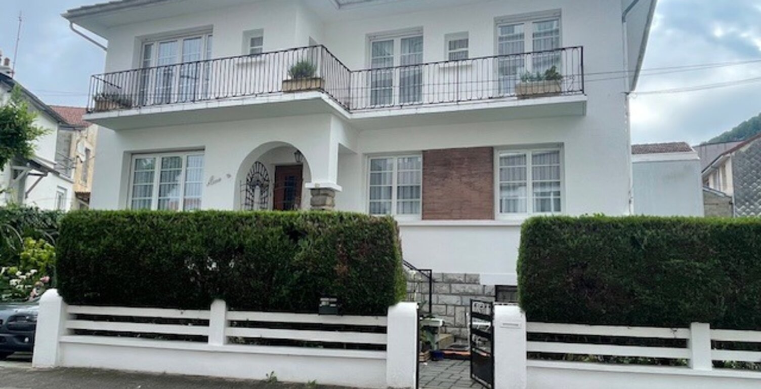 Maison à vendre 10 pièces LOURDES (65) — photo 1