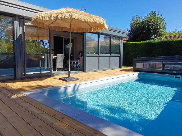 Maison à vendre 6 pièces  (16) ST YRIEIX, 5 chambres, garage, véranda, piscine — photo 1