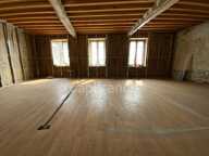 LES SALLES (42). MAISON MITOYENNE de 130 M2 avec cave voutée  dans le HAUT FOREZ — photo 2