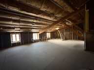 LES SALLES (42). MAISON MITOYENNE de 130 M2 avec cave voutée  dans le HAUT FOREZ — photo 4