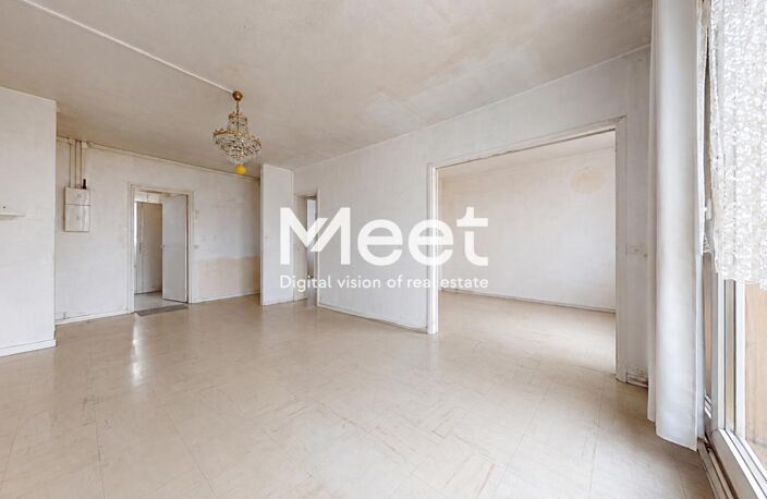 VITRY-SUR-SEINE – BEL APPARTEMENT 5 PIÈCES - LOGGIA - PARKING - CAVE — photo 4