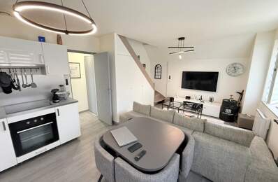 Appartement À Vendre — photo du bien