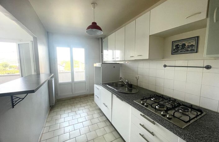 Appartement T3 lumineux de 59m2 avec dressing- deux balcons, cave et parking privatif — photo 4