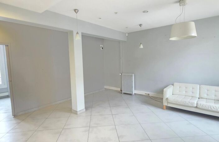 Maison À Vendre — photo 2
