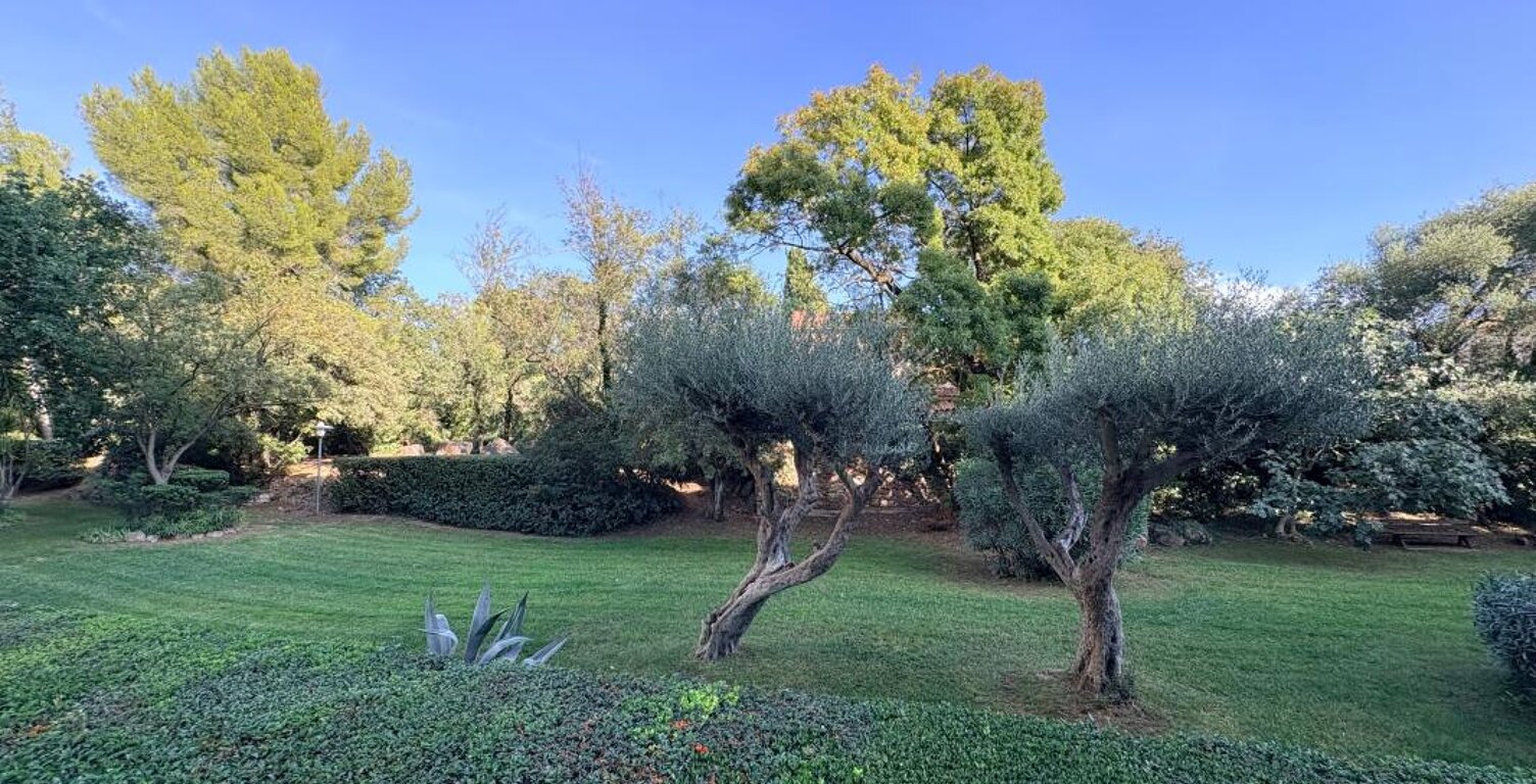 Appartement À Vendre T3 Toulon Est — photo 1