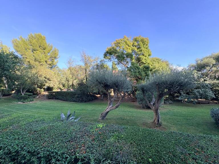 Appartement À Vendre T3 Toulon Est — photo 1