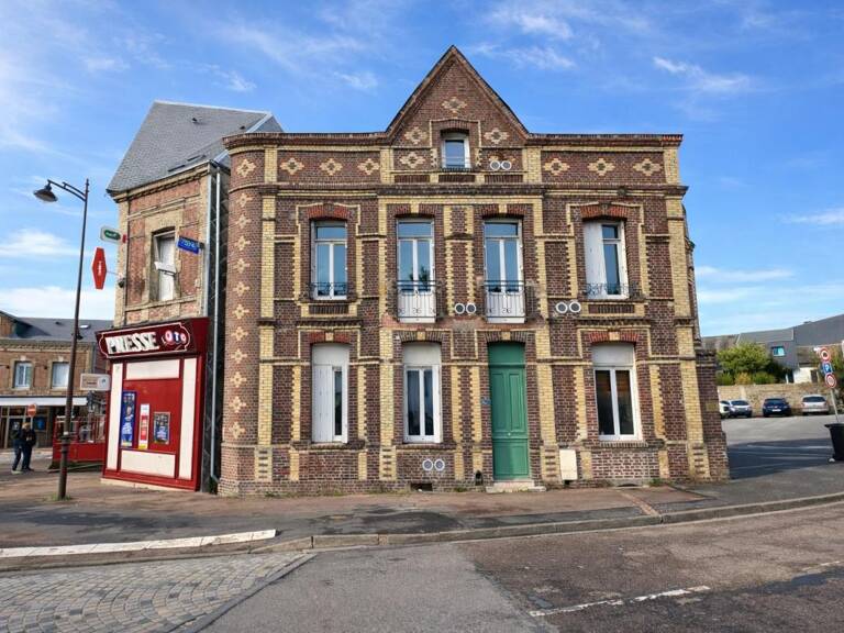 Immeuble 180m² - MONTIVILLIERS CENTRE — photo 1