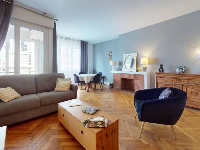 Appartement À Vendre — photo 1