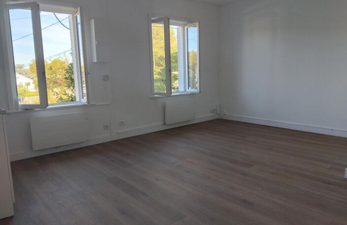 Appartement Neuville Sur Saone 3 pièces 53.79 m2 — photo 2