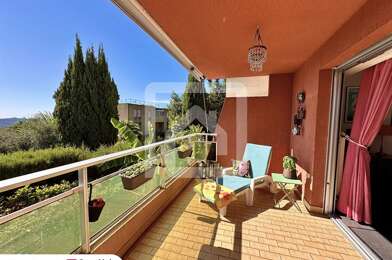 Appartement 3 pièces 255000 €