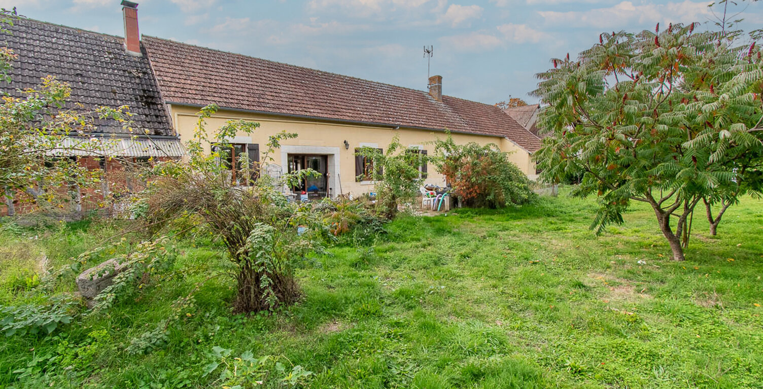 Maison Theillay - 6 pièces - 181,4 m² — photo 1