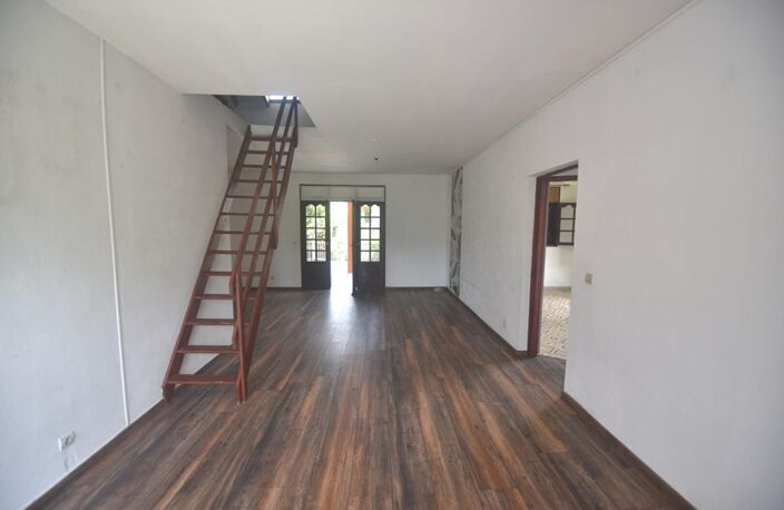 Maison Morne A L'eau 7 pièce(s) 236 m2 - Plain pied — photo 4