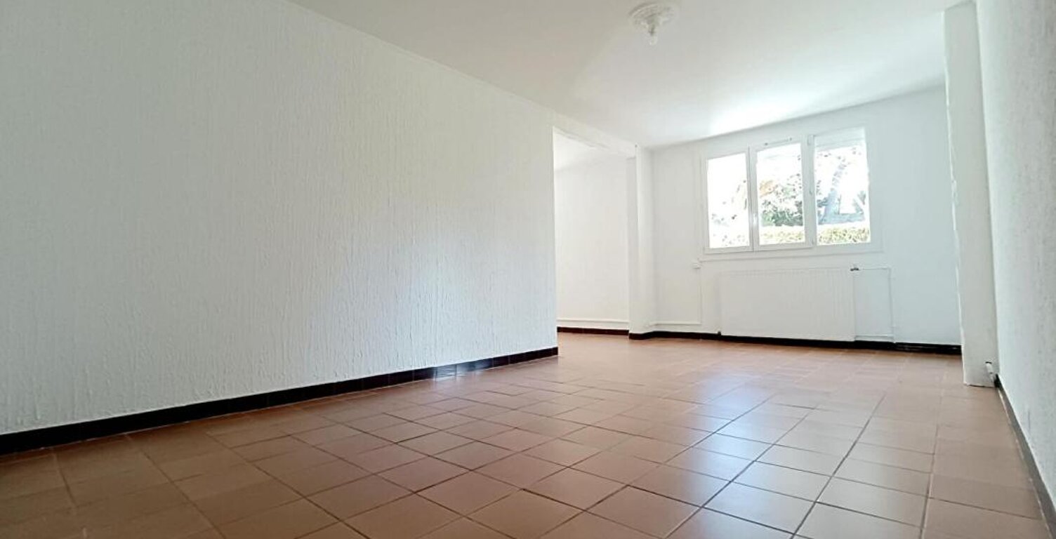 Appartement Martigues 90 m2 LUMINEUX — photo 1