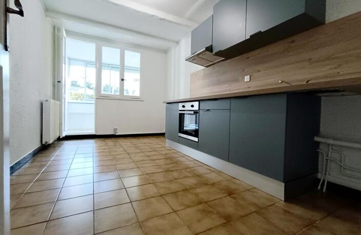 Appartement Martigues 90 m2 LUMINEUX — photo 3