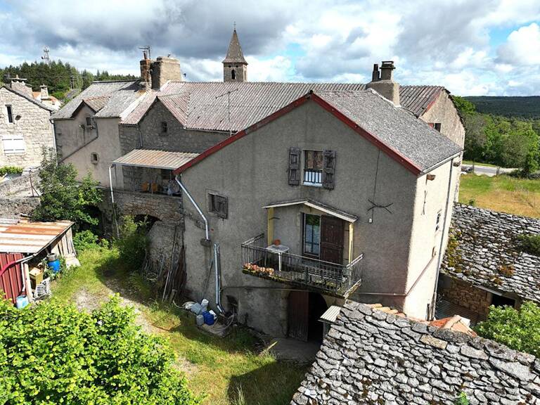 MAISON EN PIERRE AVEC POTENTIEL  SECTEUR GORGES DU TARN AVEC VUE & NATURE — photo 1