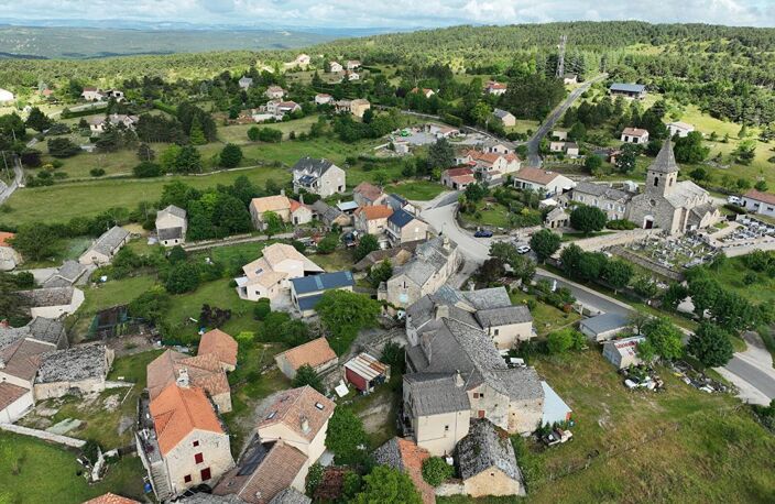 MAISON EN PIERRE AVEC POTENTIEL  SECTEUR GORGES DU TARN AVEC VUE & NATURE — photo 3