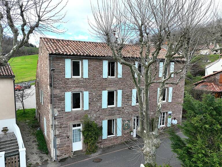 Ensemble immobilier de 193m2 + garage 100m2 - 5 logements — photo 1
