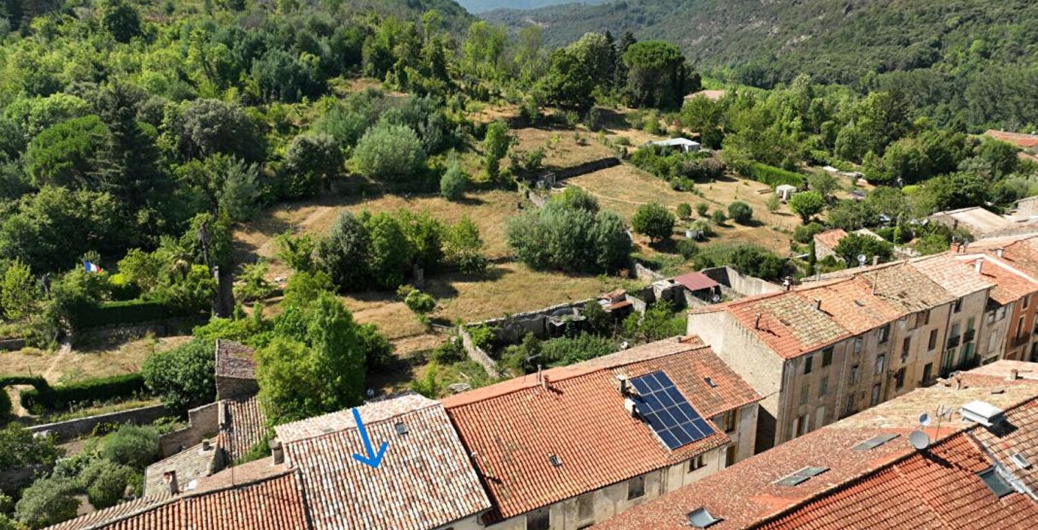RARE - Demeure de caractère de 300 m² à rénover sur 5 385 m² de terrain — photo 1