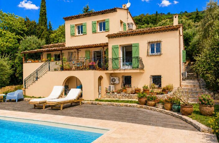Villa rénovée vue mer, 5 suites, proche village — photo 5