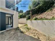 SIX FOURS LES PLAGES - CONSTRUCTION RECENTE - APPARTEMENT DE TYPE 3 - JARDIN 72 M² - PARKING PRIVATIF SOUS SOL — photo 3