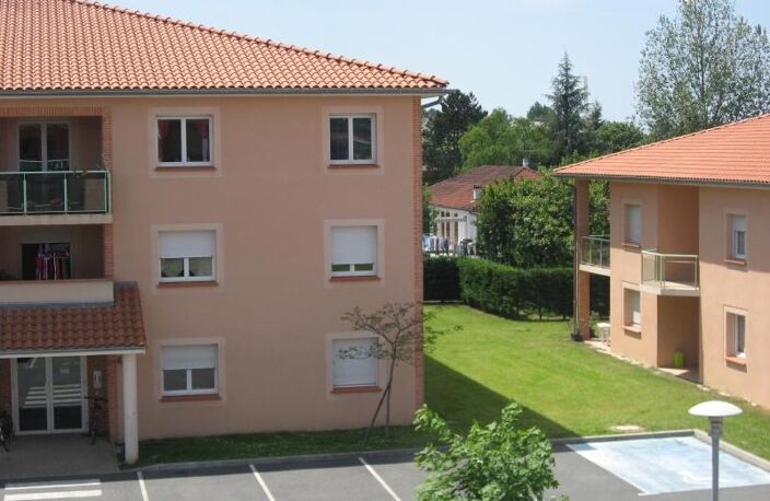 Location appartement 3 pièces 70 m² à Saint-Juéry (81160) — photo 3
