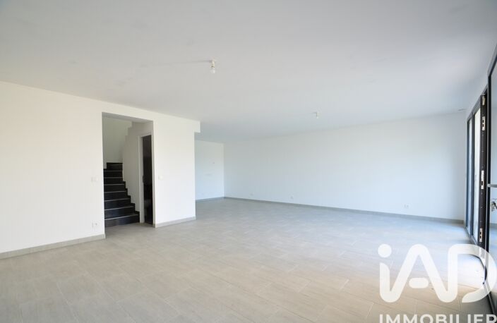 Vente Maison/villa 5 pièces — photo 5