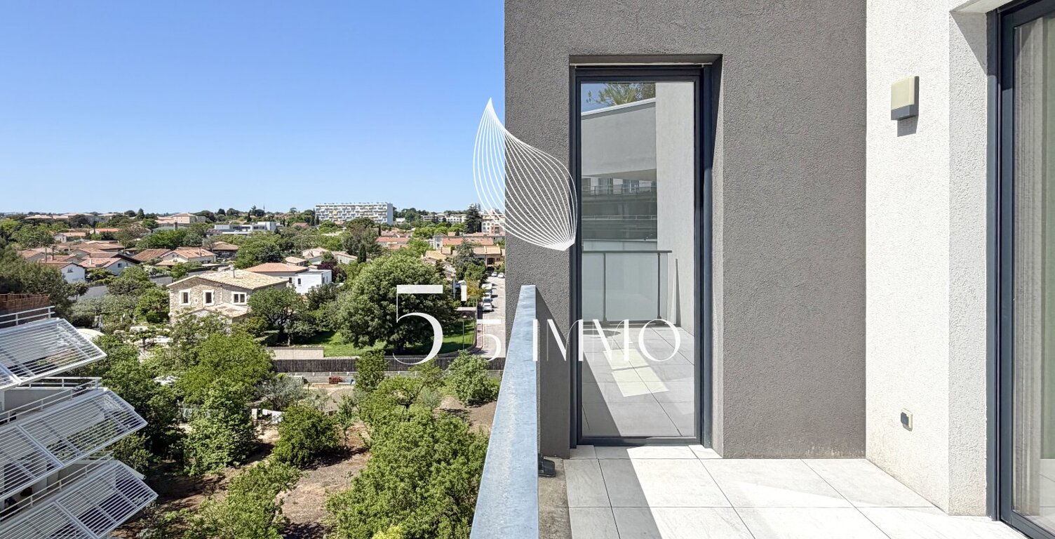 2 PIECES / PORT MARIANNE  — photo 1