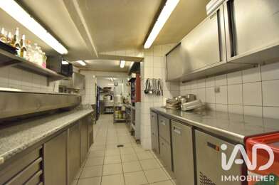 Commerce  128000 €