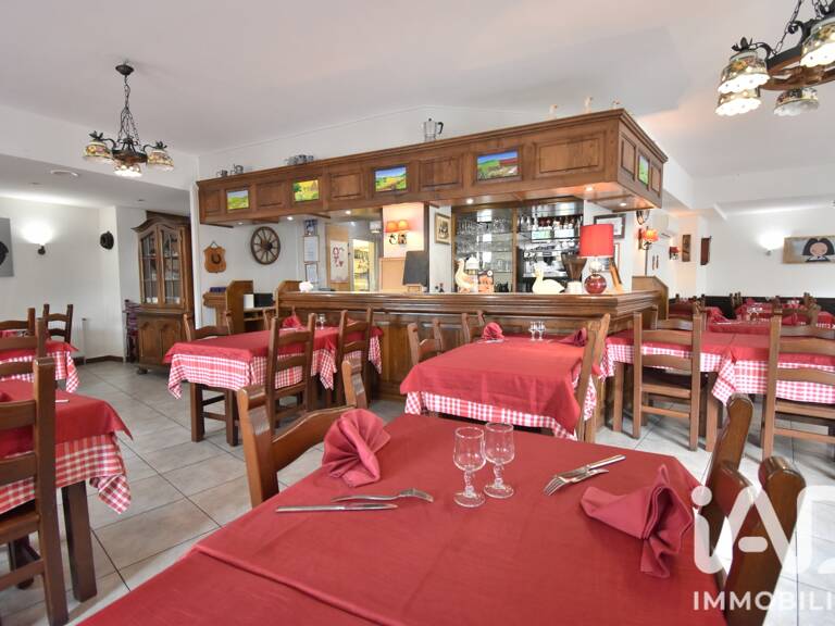 Vente Boutique/Local commercial 146 m&sup2; — photo 1